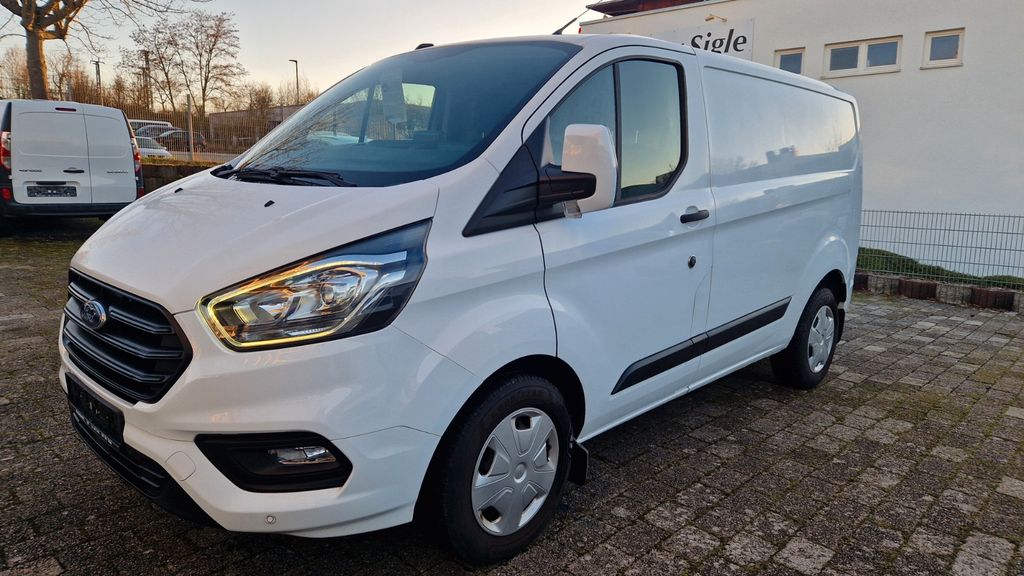 Ford Transit Custom 10.800 km 21.900 &euro; Ludwigsburg 71634