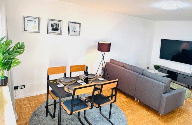 Etagenwohnung Nürtingen - 2.5 Zimmer, 66 m&sup2;, 1.090&euro; | Angebot:26364899