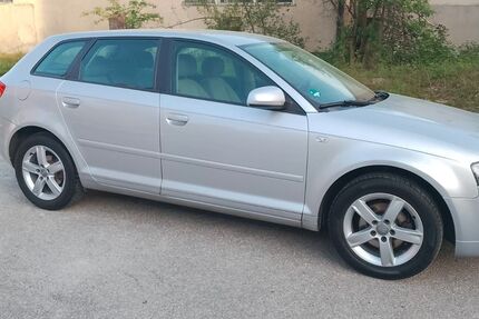 Audi A3 142.000 km 5.999 € Stuttgart 70439
