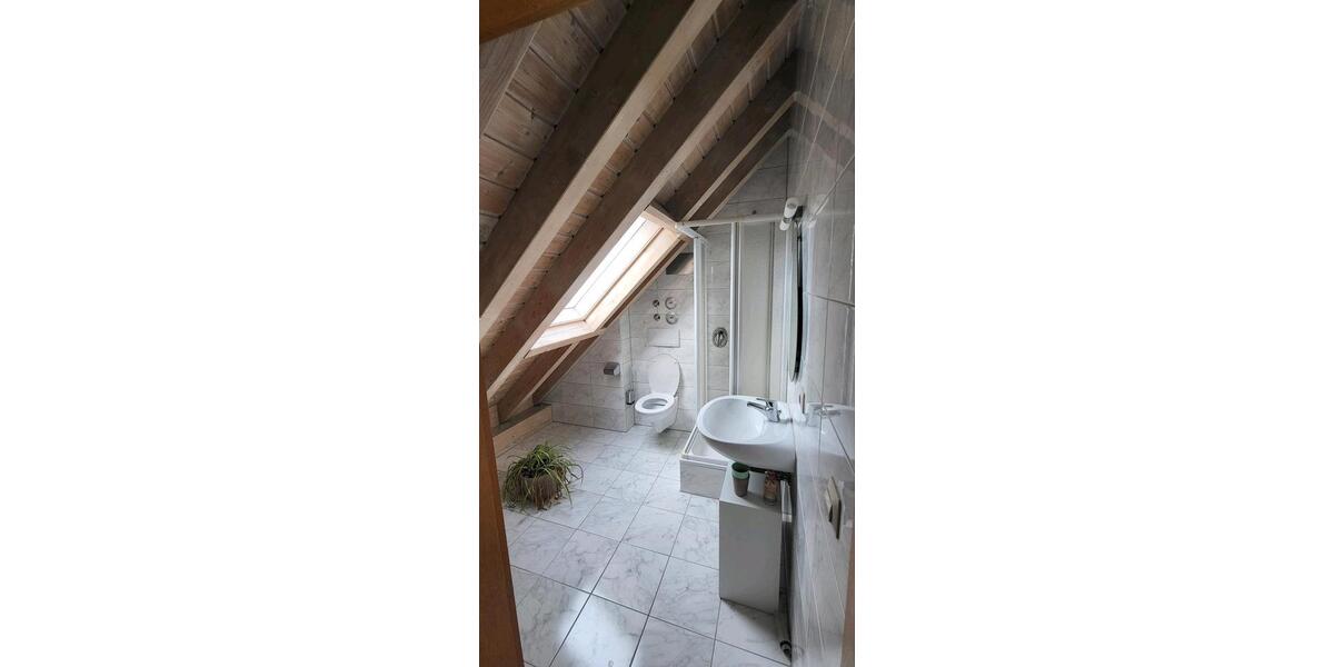Etagenwohnung Steinenbronn - 3.5 Zimmer, 106 m&sup2;, 1.600&euro; | Angebot:26698165