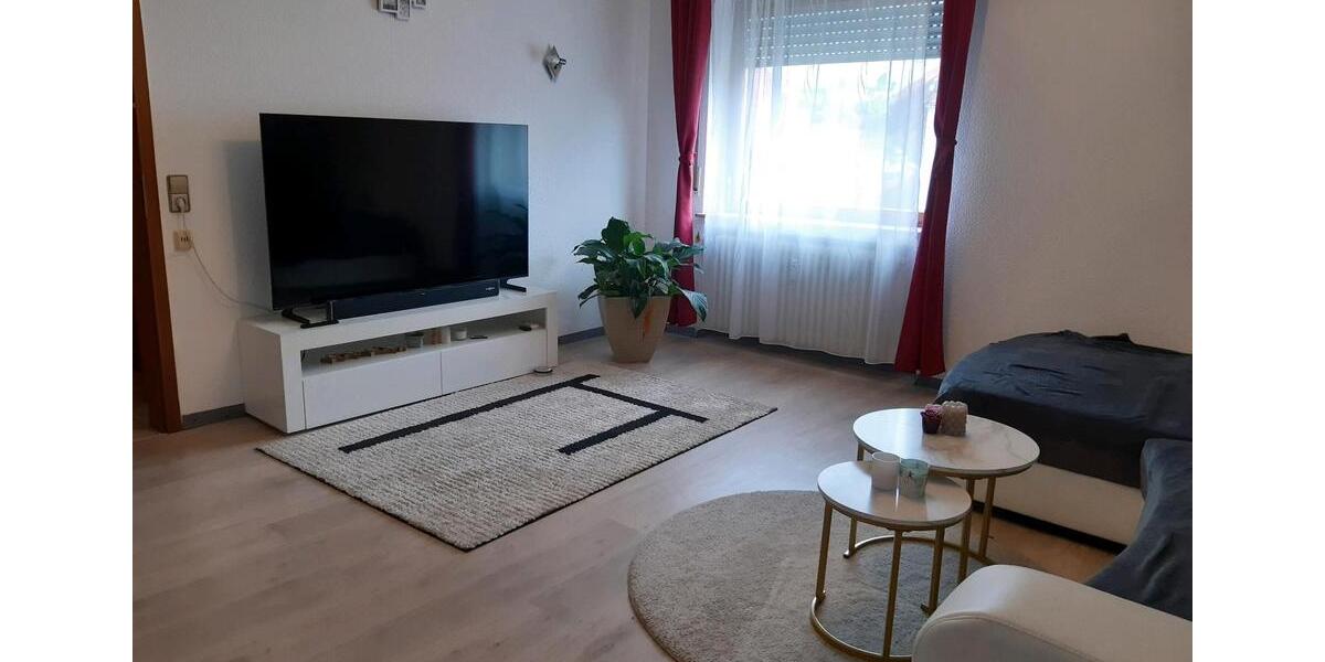 Dachgeschoßwohnung Walddorfhäslach - 5 Zimmer, 125 m&sup2;, 1.160&euro; | Angebot:25615150