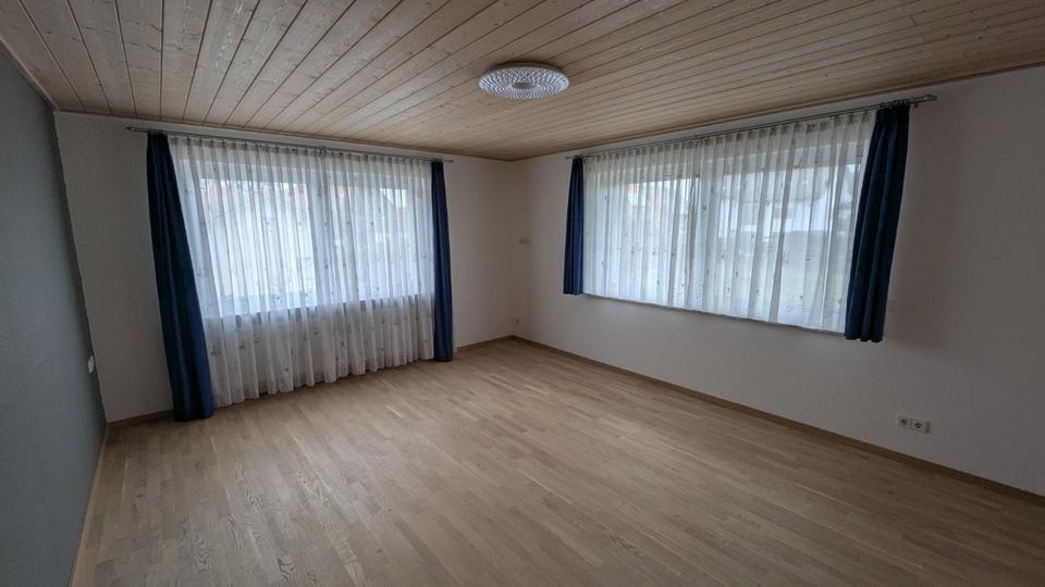 2 Fam.-Haus mit ELW, keine Makler Anfragen !!!