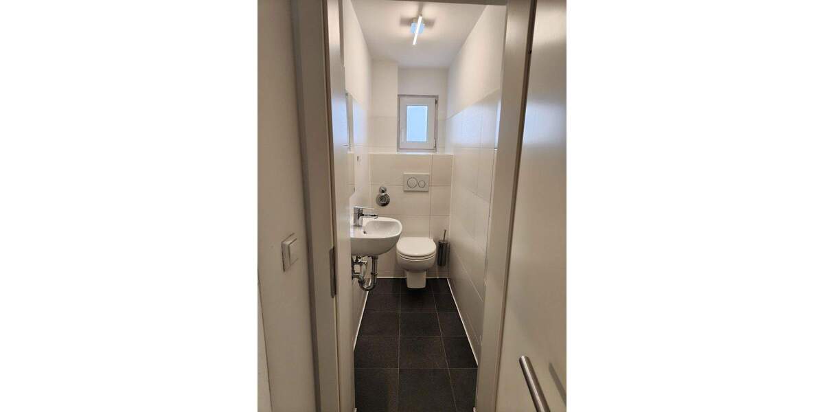 Etagenwohnung Reutlingen Rommelsbach - 3 Zimmer, 90 m&sup2;, 375.000&euro; | Angebot:24776222