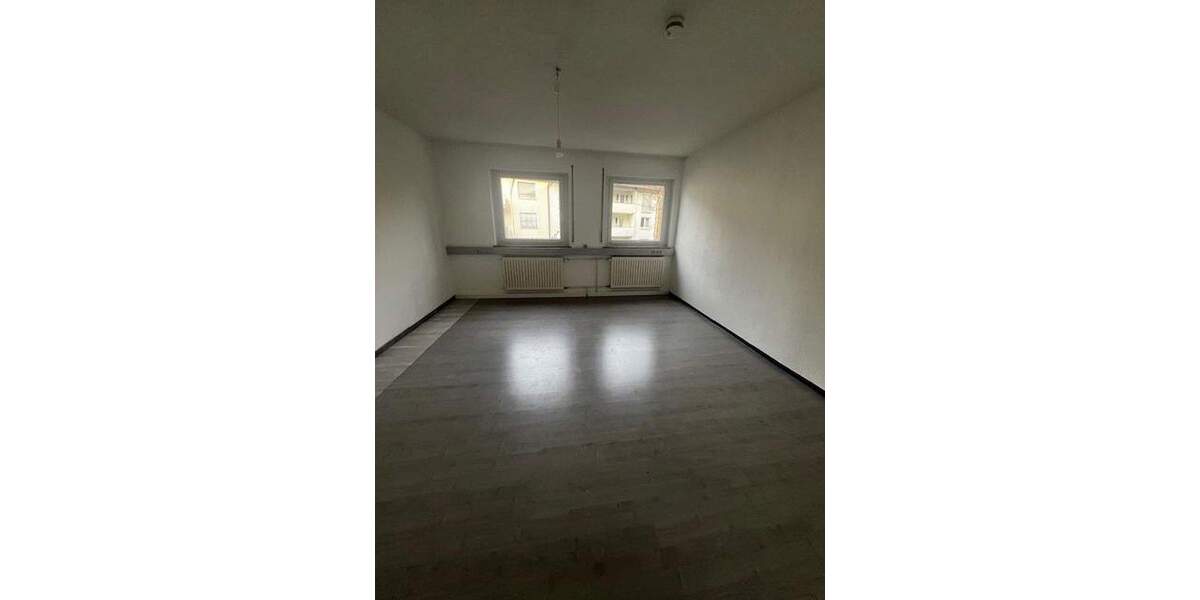 Etagenwohnung Stuttgart Mitte - 3 Zimmer, 80 m&sup2;, 1.350&euro; | Angebot:24858246