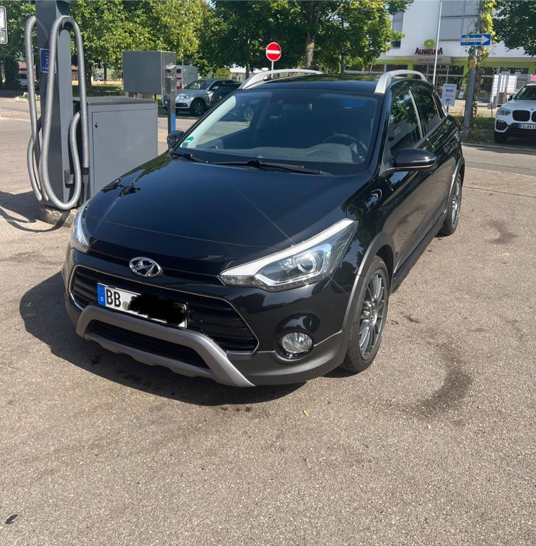 i20