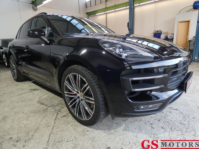 Porsche Macan 177.000 km 41.299 € Metzingen 72555