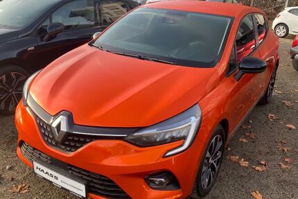 Renault Clio 35.914 km 12.900 &euro; Ludwigsburg 71636