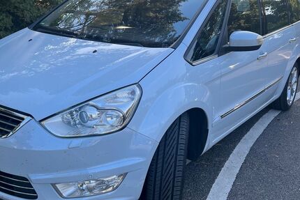 Ford Galaxy 184.000 km 6.400 &euro; Stuttgart 70437