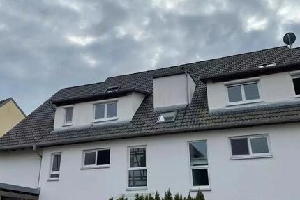Wohnung Pliezhausen - 4 Zimmer, 120 m&sup2;, 1.600&euro; | Angebot:26267555