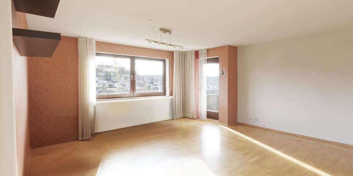 Etagenwohnung Weil der Stadt - 4.5 Zimmer, 98 m&sup2;, 298.000&euro; | Angebot:24615881