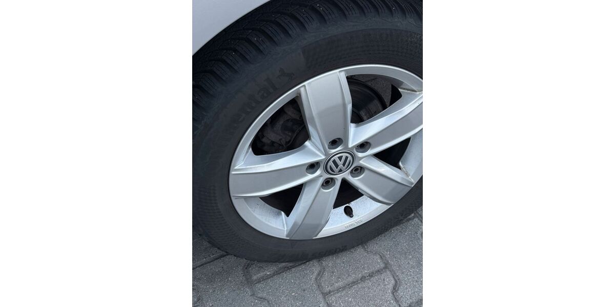 VW Golf 185.000 km 9.700 &euro; Stuttgart 70199
