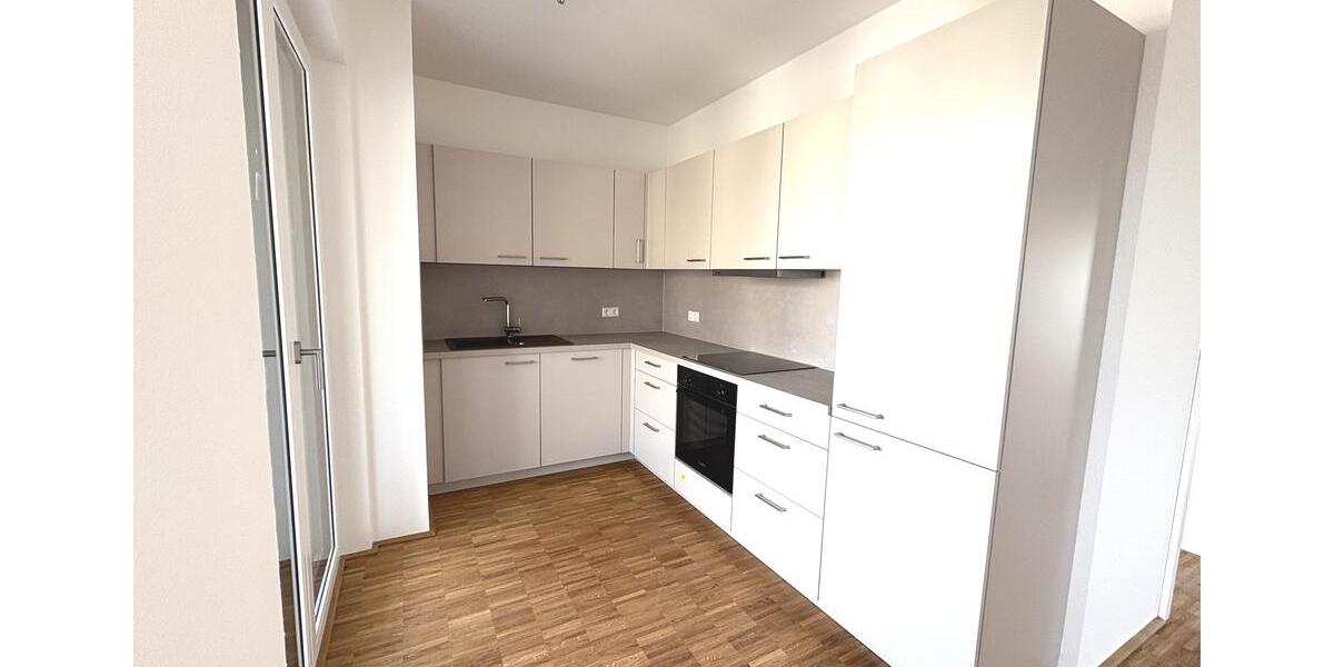 Dachgeschoßwohnung Leonberg - 3 Zimmer, 79 m&sup2;, 1.649&euro; | Angebot:23714097