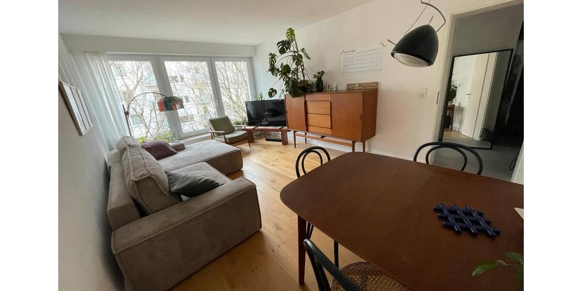 Etagenwohnung Ludwigsburg - 3 Zimmer, 70 m&sup2;, 2.300&euro; | Angebot:26234684