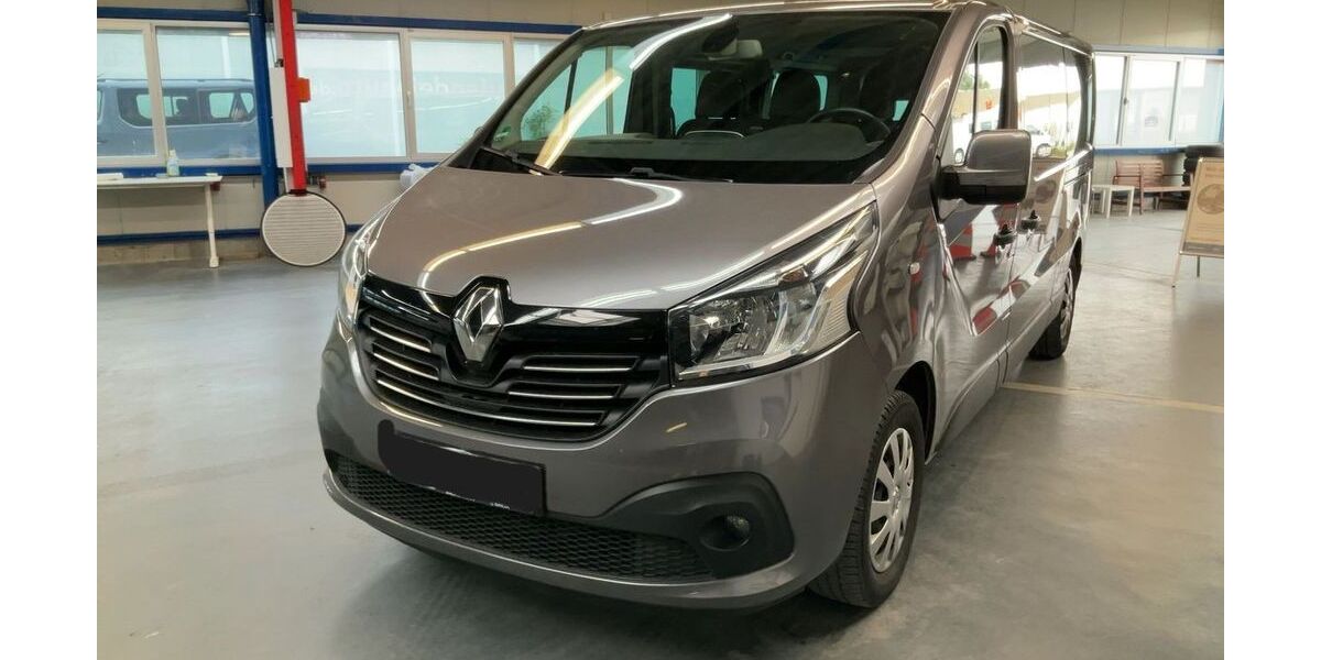 Renault Trafic 78.000 km 22.989 &euro; Pforzheim 75179