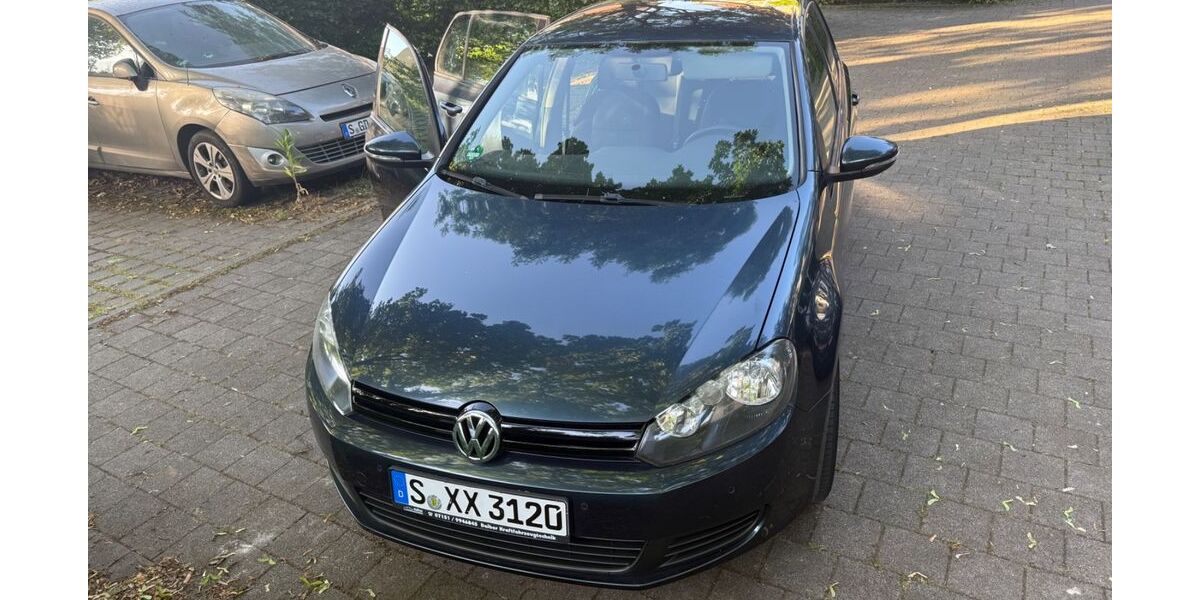 VW Golf 141.350 km 4.800 &euro; Stuttgart 70329
