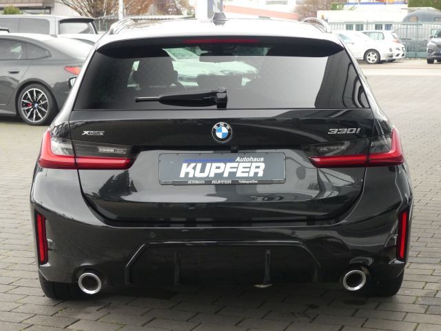 BMW 330 13.100 km 45.400 € Vaihingen / Enz 71665