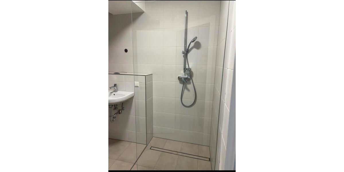 Erdgeschoßwohnung Reutlingen Altenburg - 2 Zimmer, 67 m&sup2;, 1.050&euro; | Angebot:24623349