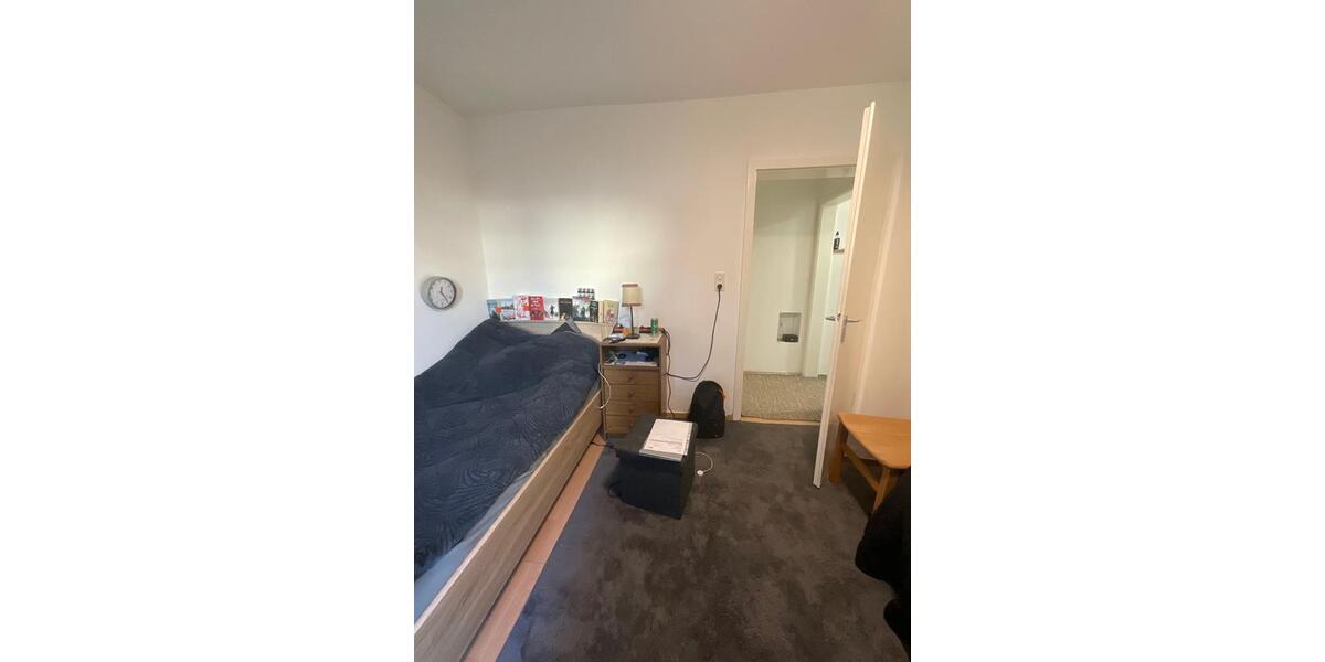 Etagenwohnung Esslingen am Neckar Brühl - 3 Zimmer, 65 m&sup2;, 225.000&euro; | Angebot:24420579