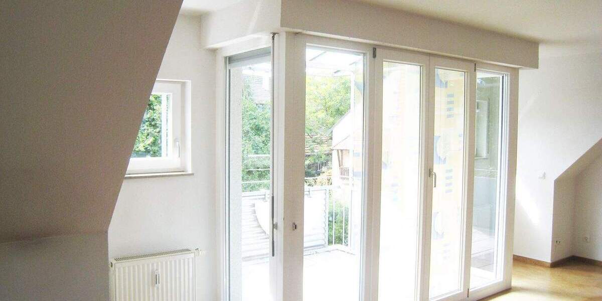 Etagenwohnung Köngen - 3 Zimmer, 82 m&sup2;, 860&euro; | Angebot:24916272