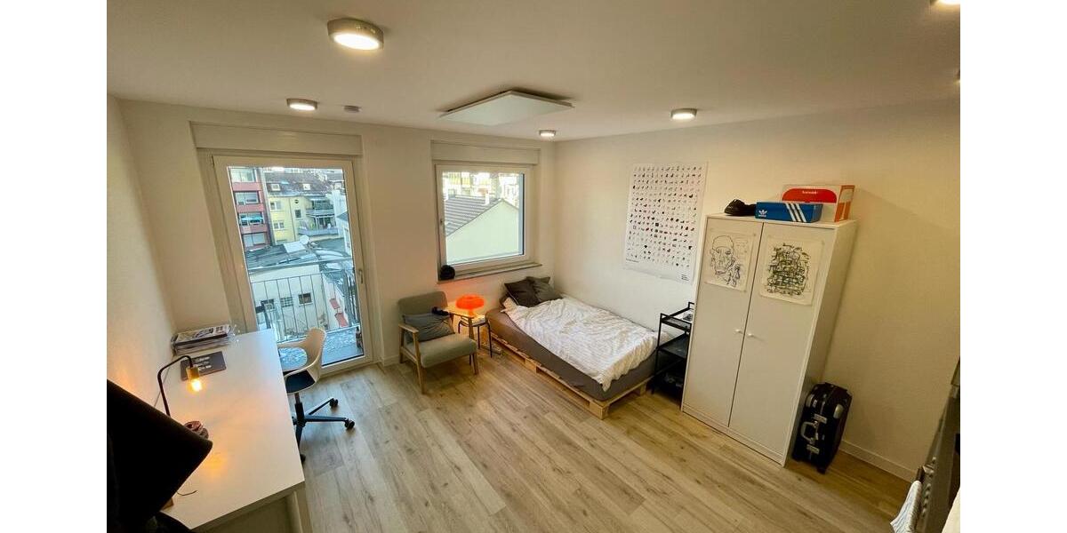 Etagenwohnung Pforzheim Dillweißenstein - 1 Zimmer, 20 m&sup2;, 690&euro; | Angebot:24443200