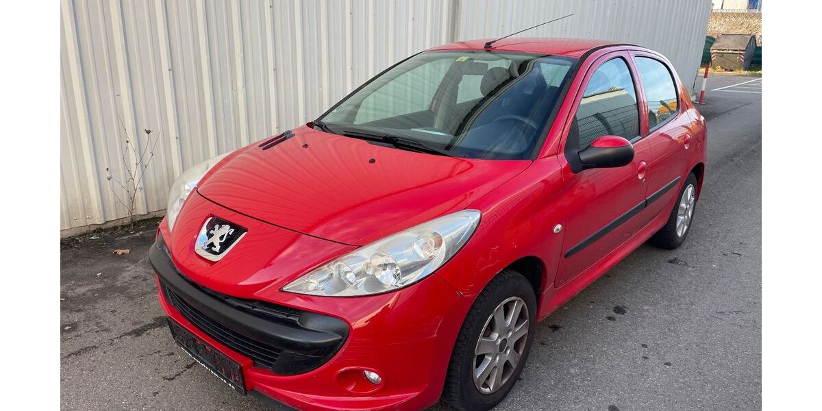 Peugeot 206 201.000 km 1.690 € Böblingen 71034