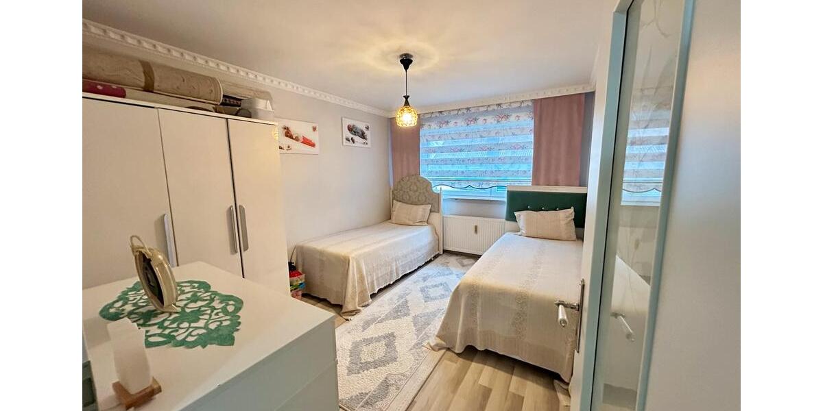 Etagenwohnung Ludwigsburg Oßweil - 4.5 Zimmer, 102 m&sup2;, 525.000&euro; | Angebot:24478500