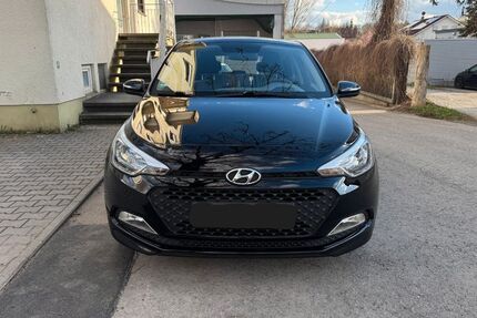 Hyundai i20 110.000 km 5.899 &euro; Renningen 71272