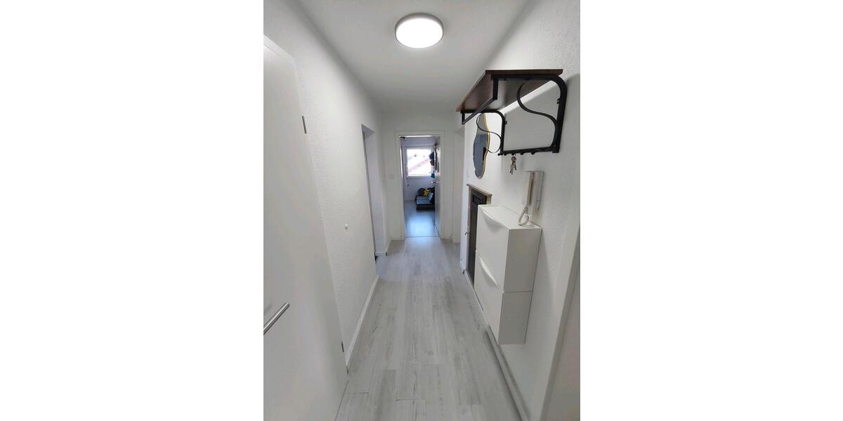 Etagenwohnung Asperg - 3 Zimmer, 70 m&sup2;, 1.300&euro; | Angebot:24831894