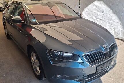 Skoda Superb 149.000 km 18.999 &euro; Ditzingen 71254