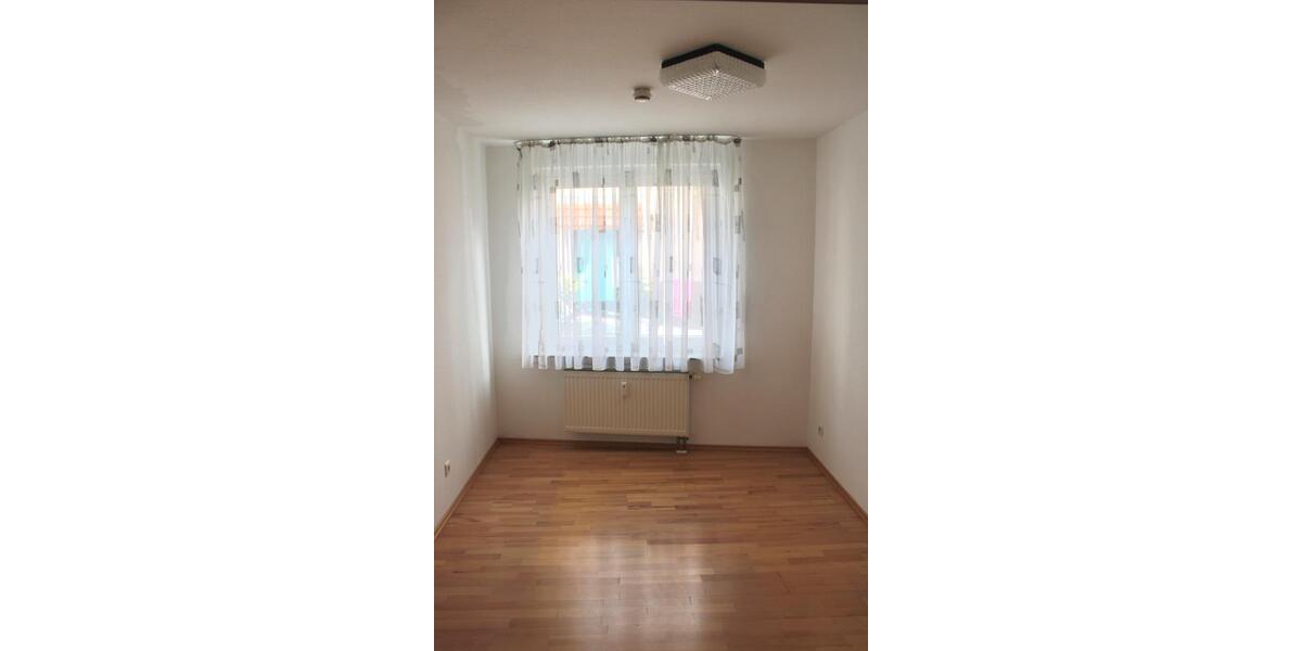 Erdgeschoßwohnung Tübingen Lustnau - 4 Zimmer, 91 m&sup2;, 465.000&euro; | Angebot:25783683