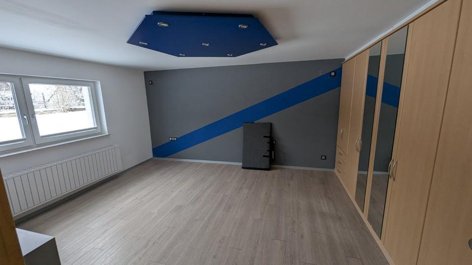 2 Fam.-Haus mit ELW, keine Makler Anfragen !!!