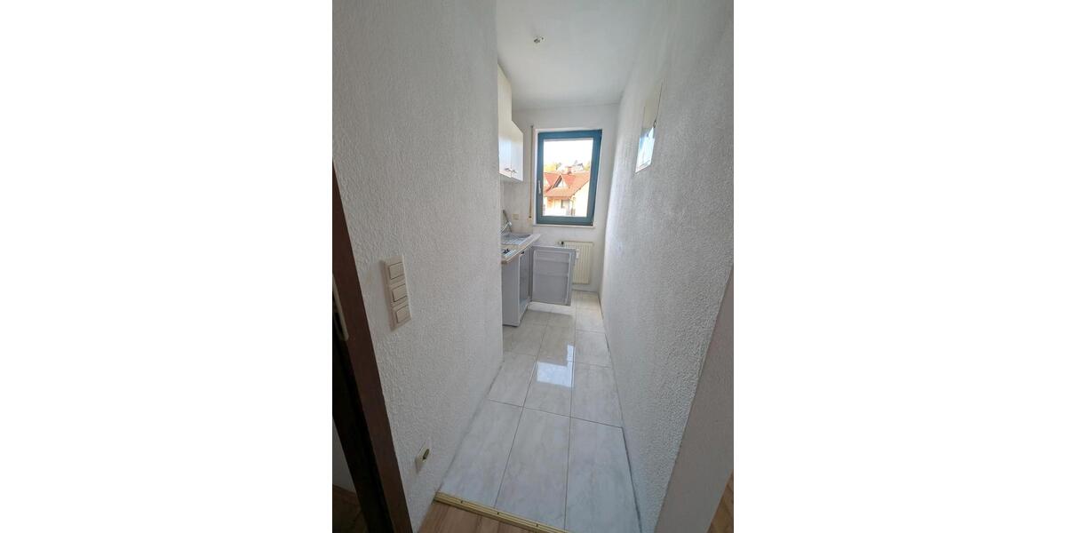 Etagenwohnung Pforzheim Eutingen - 1 Zimmer, 30 m&sup2;, 100.000&euro; | Angebot:27608603