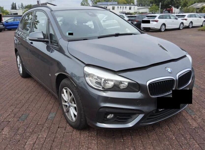 216 Active Tourer