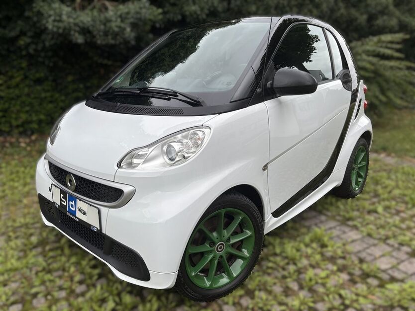 Smart ForTwo 163.000 km 3.799 € Reutlingen 72766