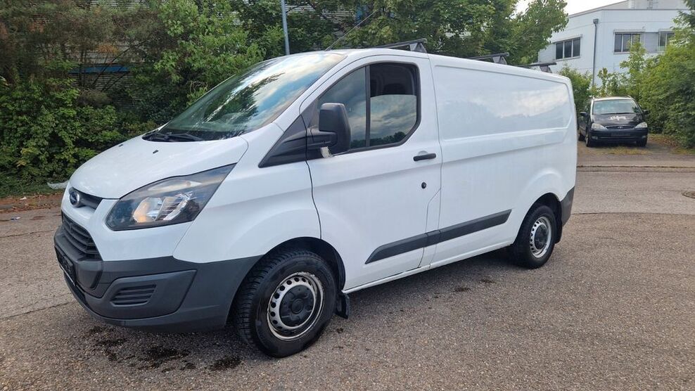 Ford Transit Custom 118.000 km 9.900 € Ludwigsburg 71634