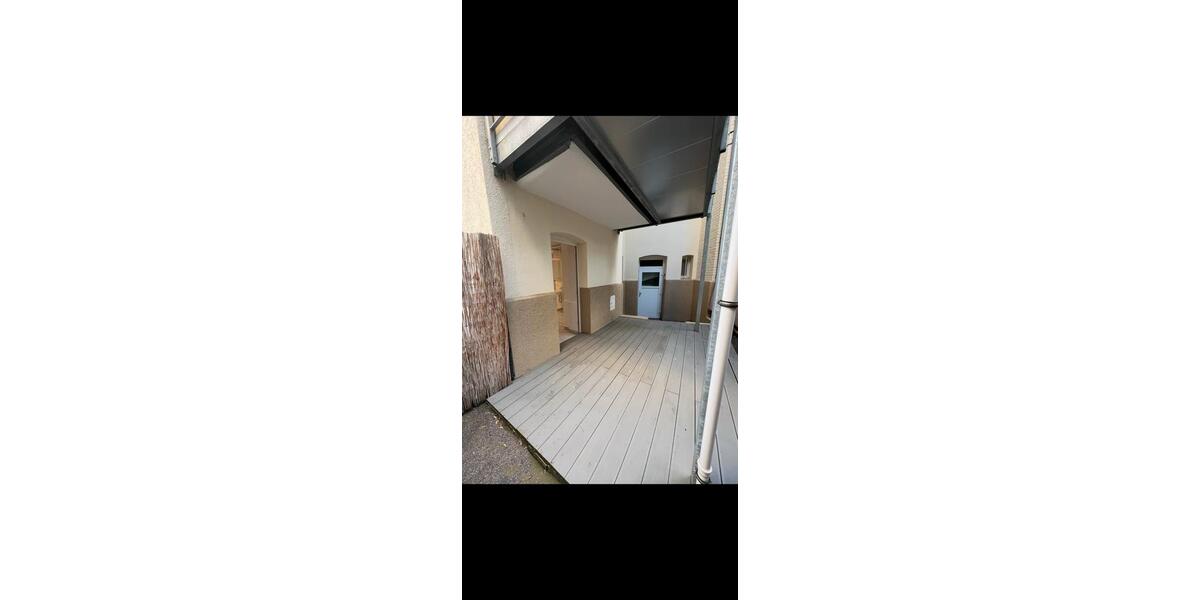 1 Zimmer Apartment mit Terrasse und EBK 1 zimmer