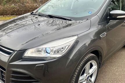 Ford Kuga 183.000 km 10.690 &euro; Freiberg am Neckar 71691