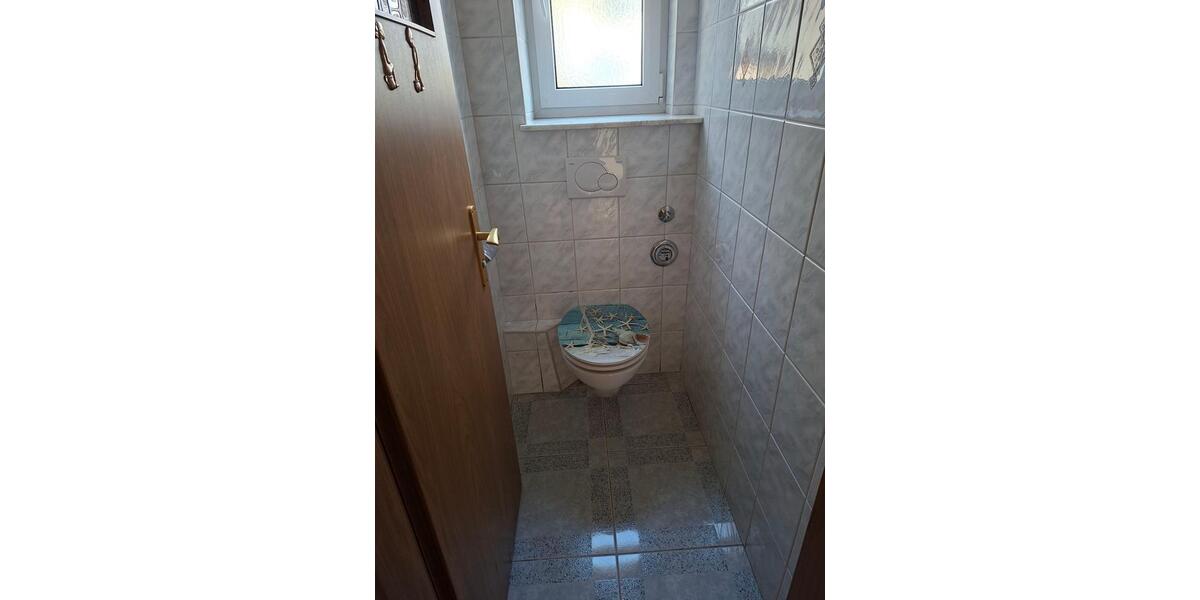 Etagenwohnung Esslingen am Neckar Hegensberg - 3 Zimmer, 74 m&sup2;, 900&euro; | Angebot:24737971