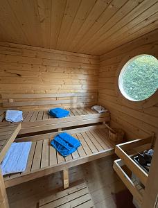 GRÜNE OASE MIT SAUNA & MEHREREN TERRASSEN - Einfamilienhaus Sindelfingen Darmsheim | Angebot:27159386
