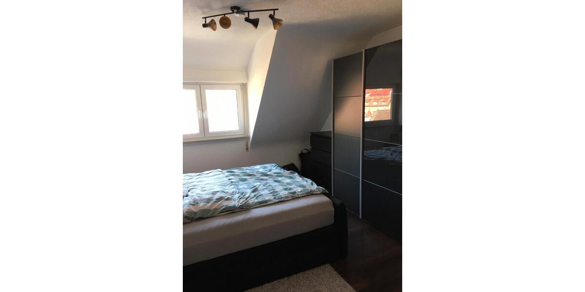 Dachgeschoßwohnung Stuttgart Hedelfingen - 3 Zimmer, 62 m&sup2;, 279.000&euro; | Angebot:26058390