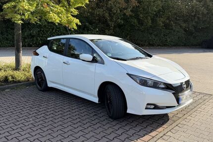 Nissan Leaf 35.000 km 19.600 &euro; Esslingen 73728