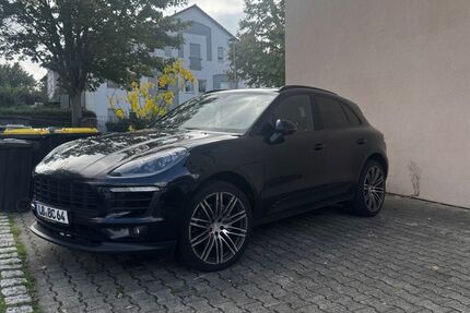 Porsche Macan 170.000 km 26.500 € Möglingen 71696