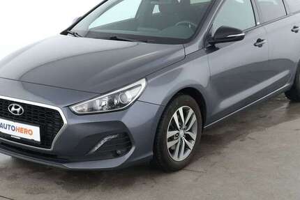 Hyundai i30 102.438 km 11.010 &euro; Stuttgart 70195