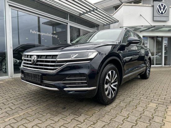 VW Touareg 124.578 km 40.980 € Wendlingen am Neckar 73240