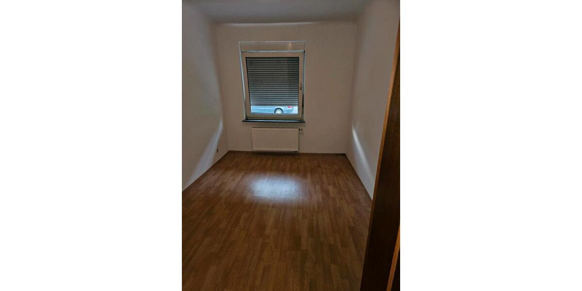 Etagenwohnung Fellbach - 3 Zimmer, 60 m&sup2;, 240.000&euro; | Angebot:27019420