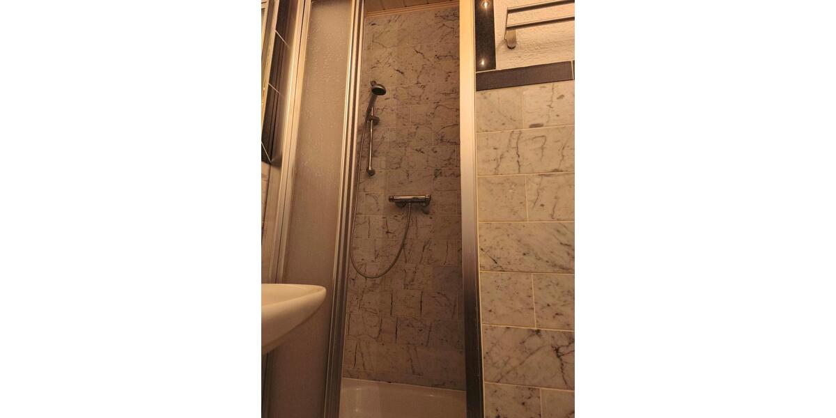 Etagenwohnung Stuttgart Lehen - 2 Zimmer, 42 m&sup2;, 275.000&euro; | Angebot:26876367