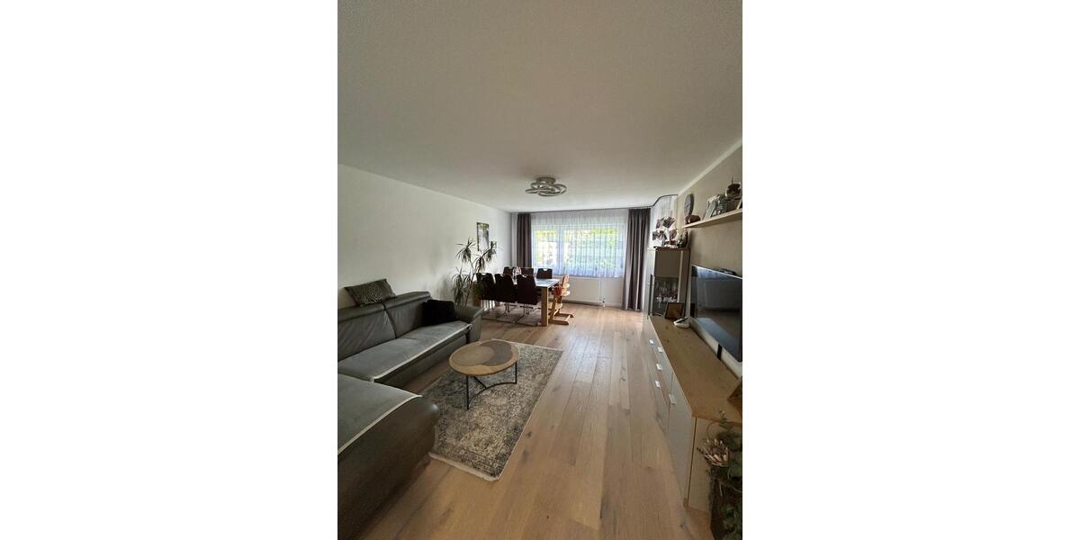 Dachgeschoßwohnung Böblingen Dagersheim - 4 Zimmer, 89 m&sup2;, 360.000&euro; | Angebot:24446793