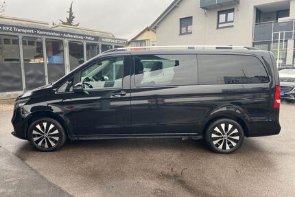Mercedes V 220