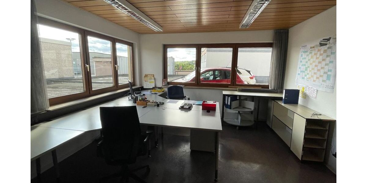 Funktionale Büro- oder Praxisfläche in Nürtingen - Gewerbeobjekt Nürtingen Neckarhausen | Angebot:27608203