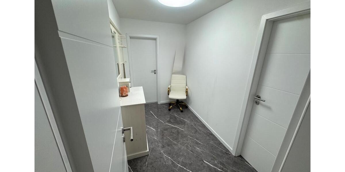 Etagenwohnung Kornwestheim - 2 Zimmer, 64 m&sup2;, 300.000&euro; | Angebot:26561656